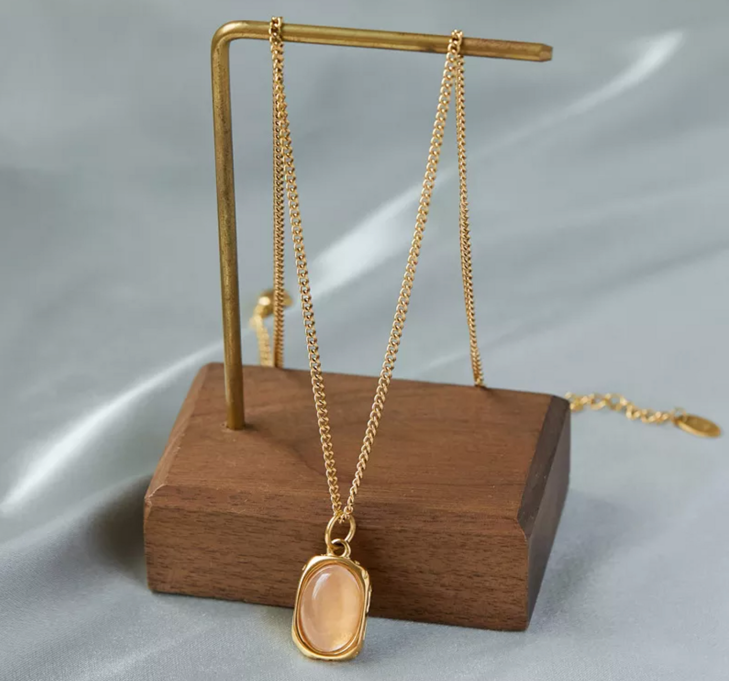 18K Gold Plated Pendant Necklaces Vintage Designs