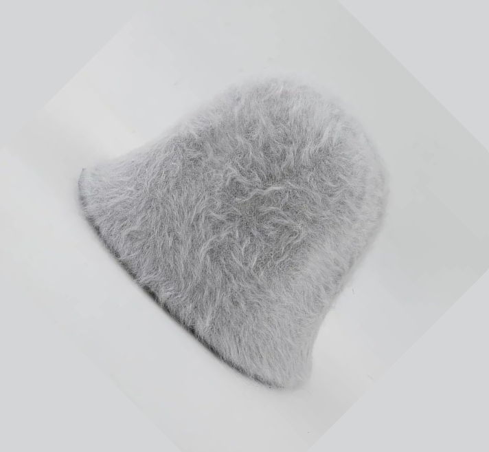 Chapeaux bobs en peluche